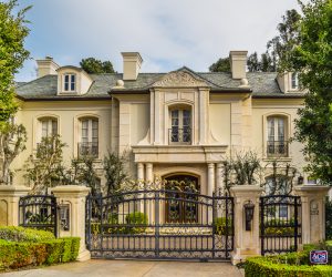 Beverly Hills, CA, USA, January 16, 2016: California Dream Houses Beverly Hills .Beautiful homes and estates in Los Angeles, CA.